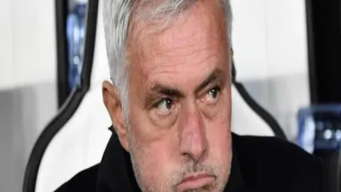 吳宇曦18歲再成廣島三箭敗因焦點，金球助隊突破網維障礙